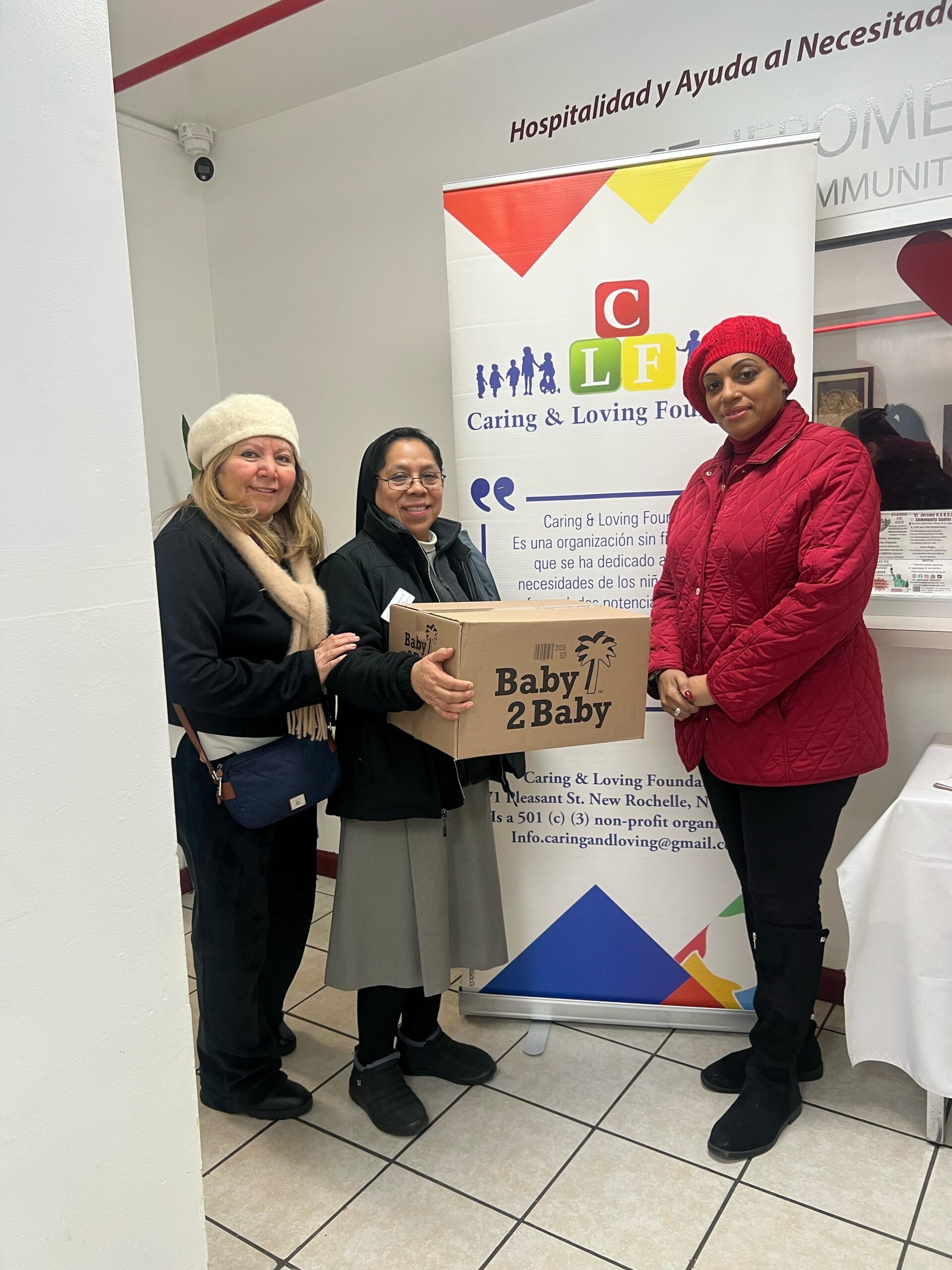 Caring & Loving Foundation y World Veterans llenan de alegría el Bronx con una gran entrega de juguetes y libros