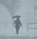 Una tormenta invernal afecta a 25 estados de EEUU con nevadas intensas y alertas de viaje activas