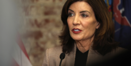 Nueva York invierte 50 millones de dólares para liderar la fuerza de la energía limpia