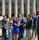Rechazo político en Nueva York tras el fallo judicial que permite a agentes de ICE ocultar su identidad durante operativos