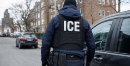 Agentes del ICE mantienen estricta custodia dentro del hospital sobre hombre herido en tiroteo