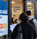 Nueva York activa un plan de emergencia para proteger el Medicaid de miles de familias