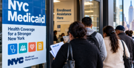 Nueva York activa un plan de emergencia para proteger el Medicaid de miles de familias